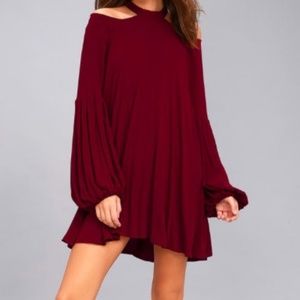 **Host Pick** FREE PEOPLE Drift Away Cold Shoulder Tunic Top